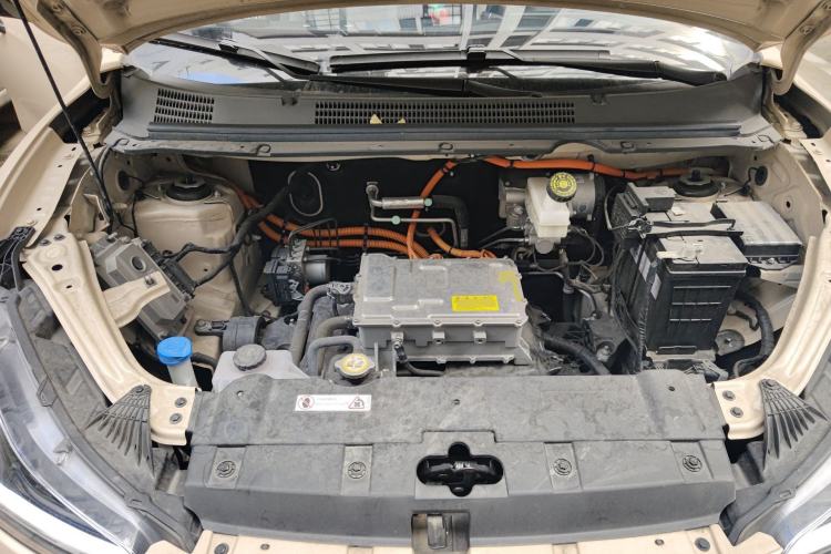 Used NETA AYA 2023 401 Engine Bay
