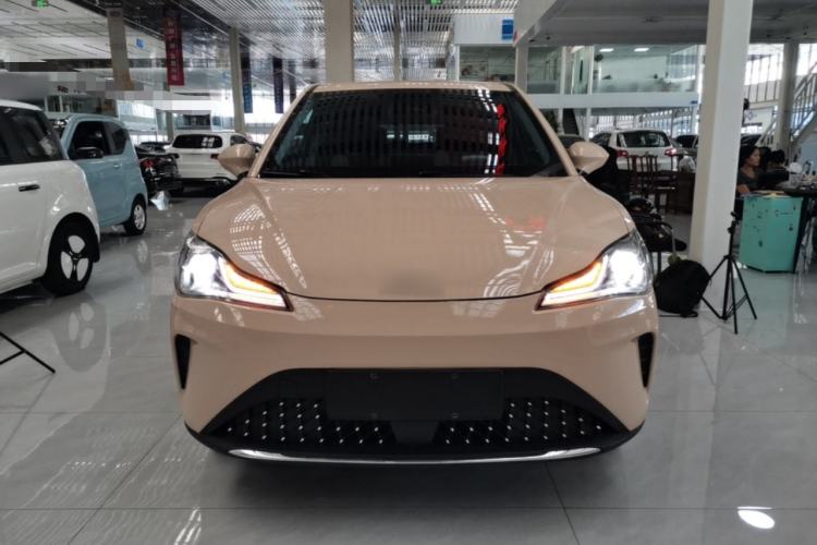 Used NETA AYA 2023 401 Front