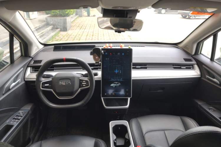 Used NETA AYA 2023 318 Center Console