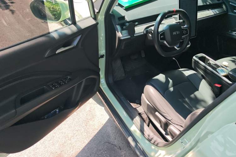Used NETA AYA 2023 401 Lite Driver Seat