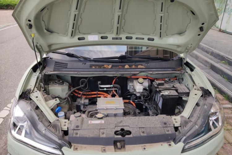 Used NETA AYA 2023 318 Engine Bay
