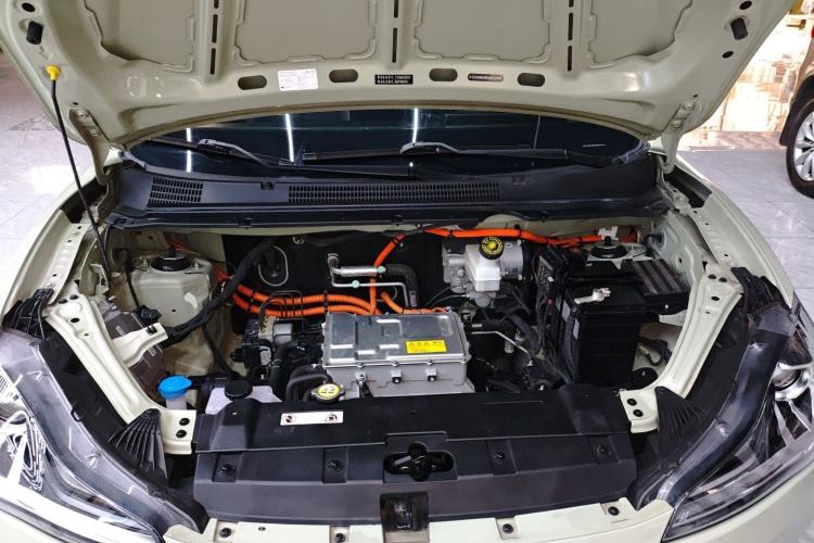 Used NETA AYA 2023 401 Engine Bay