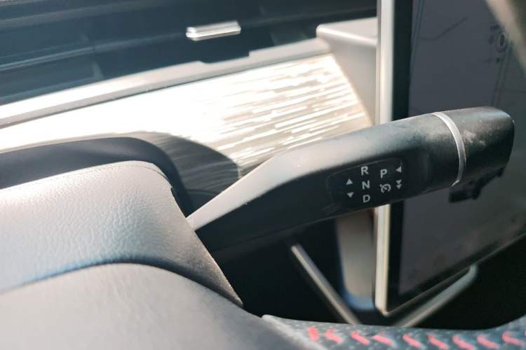 Used NETA AYA 2023 401 Lite Gear Lever
