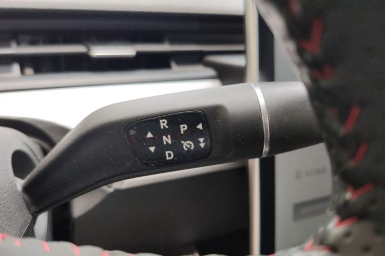 Used NETA AYA 2023 318 Gear Lever