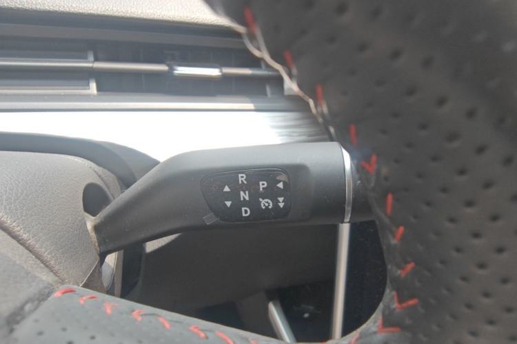 Used NETA AYA 2023 Revised Version 401 Lite Interior 1