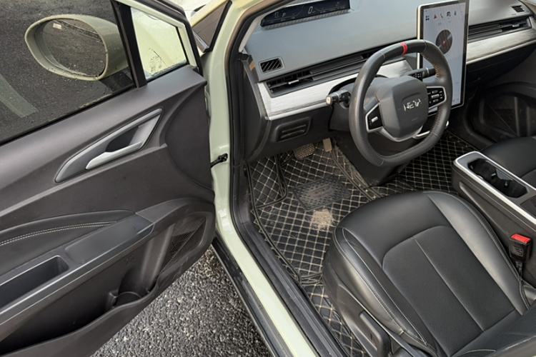 Used NETA AYA 2023 401 Lite Interior 5