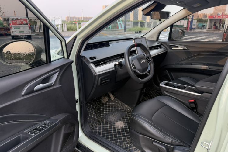 Used NETA AYA 2023 401 Lite Interior 8