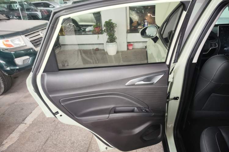 Used NETA AYA 2023 401 Lite Interior 8