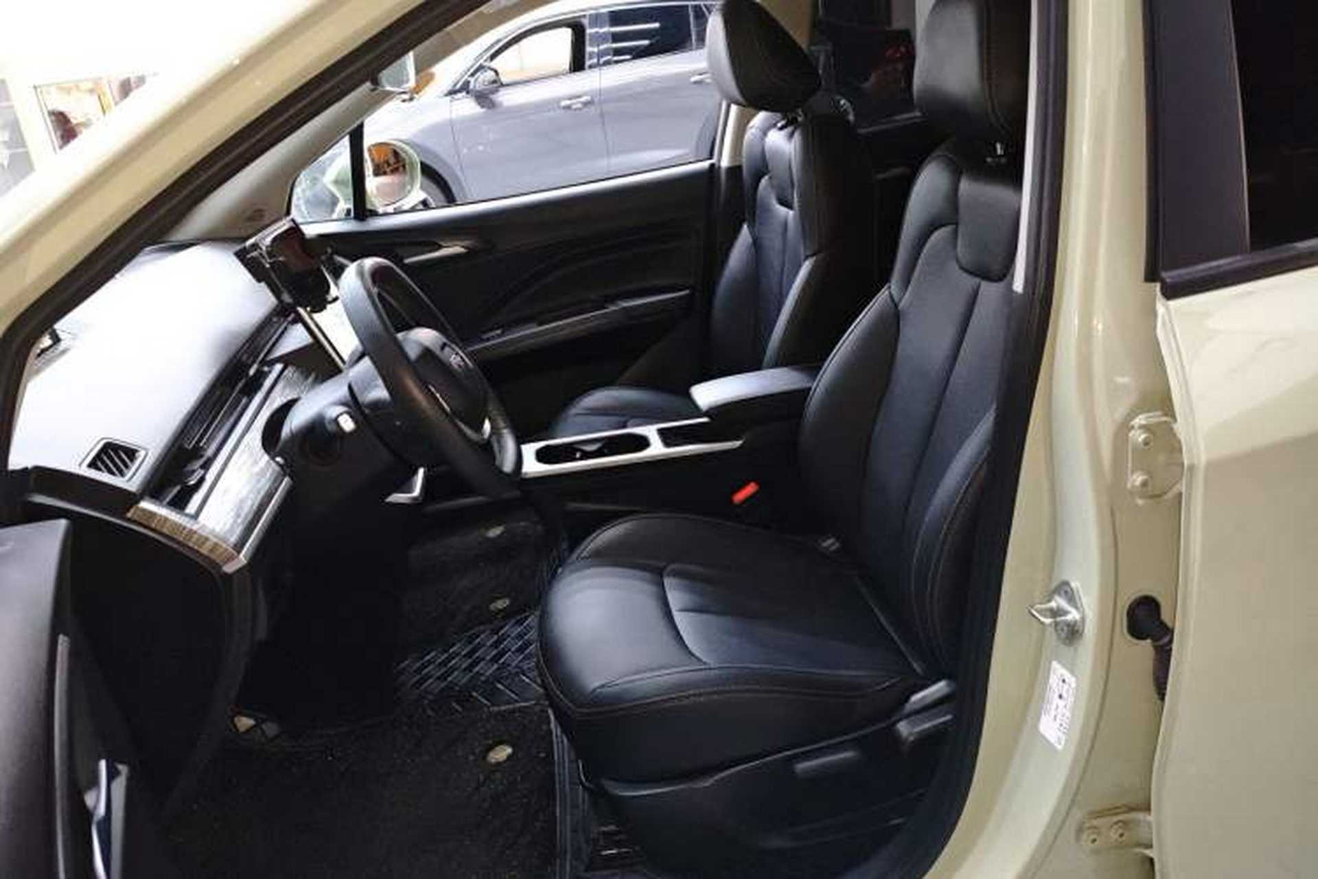 Used NETA AYA 2023 401 Left Front Seat