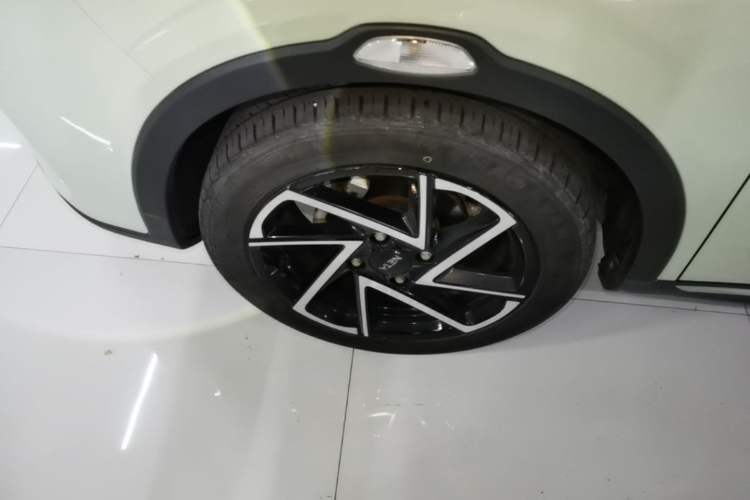 Used NETA AYA 2023 401 Lite Left Front Wheel Hub