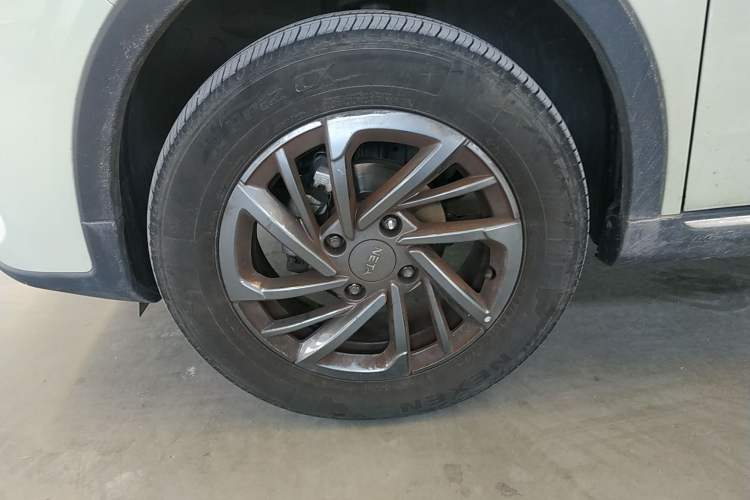 Used NETA AYA 2023 318 Lite Left Front Wheel Hub