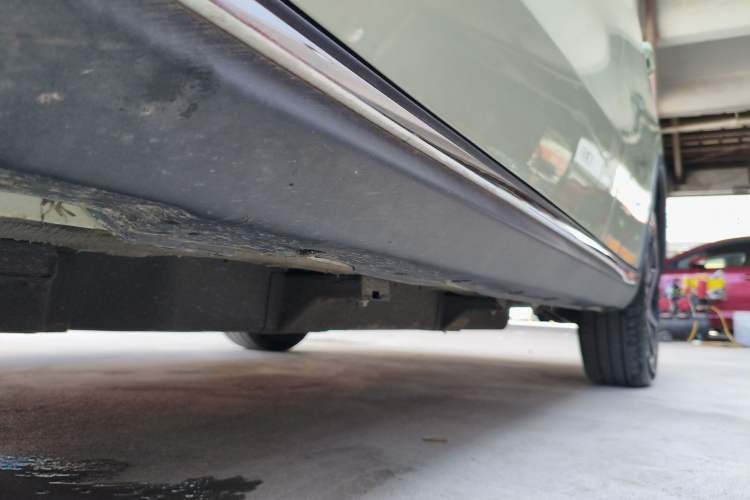 Used NETA AYA 2023 401 Left Side Sill
