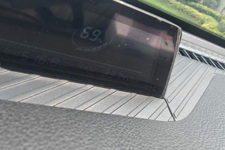 Used NETA AYA 2023 Revised Version 401 Lite Odometer Close Up