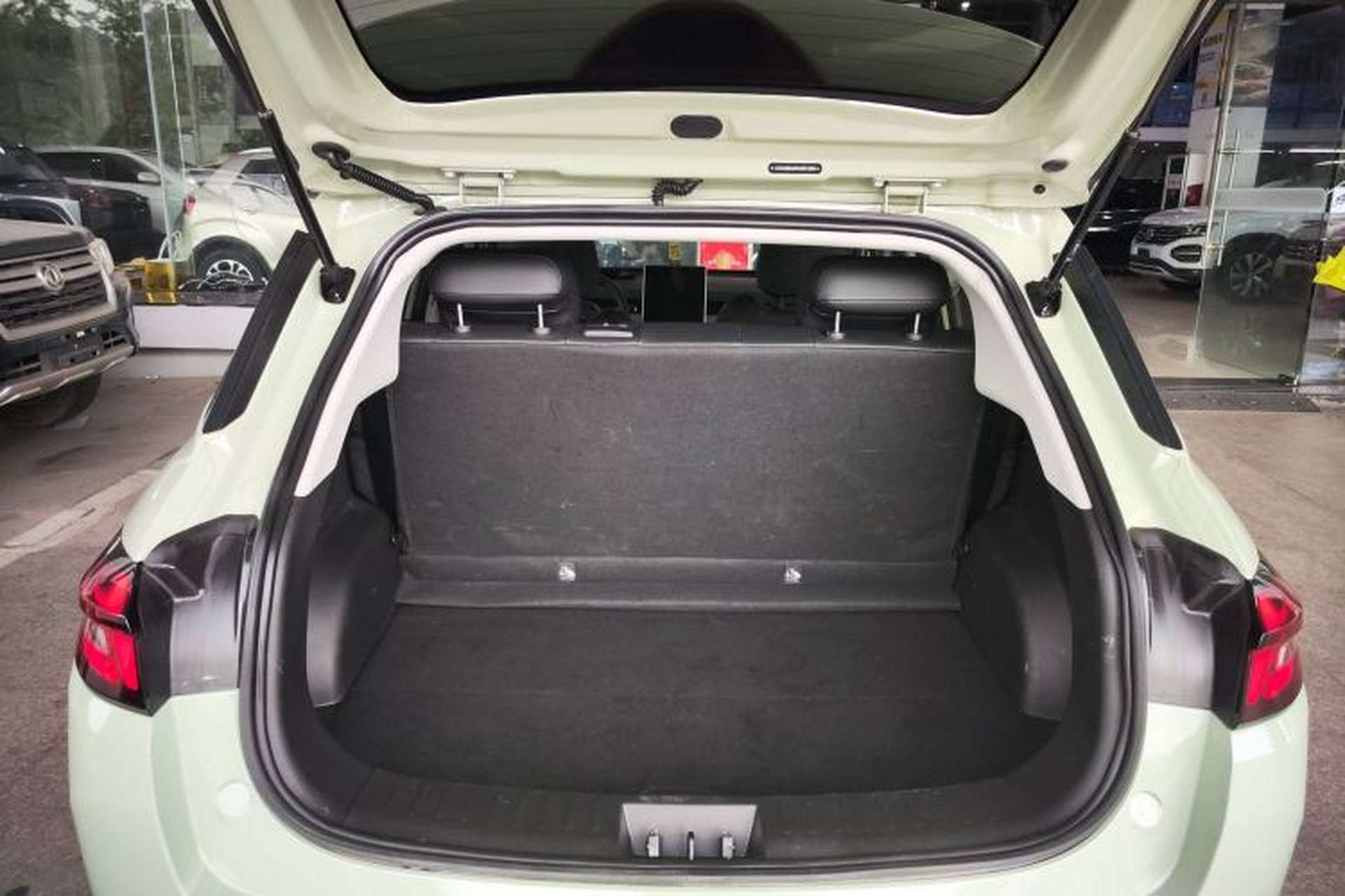 Used NETA AYA 2023 401 Lite Trunk