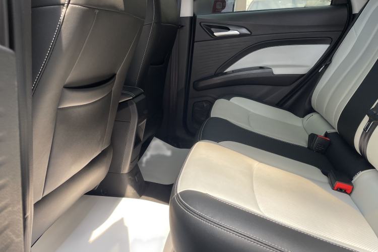 Used NETA AYA 2023 401 Lite Interior 2