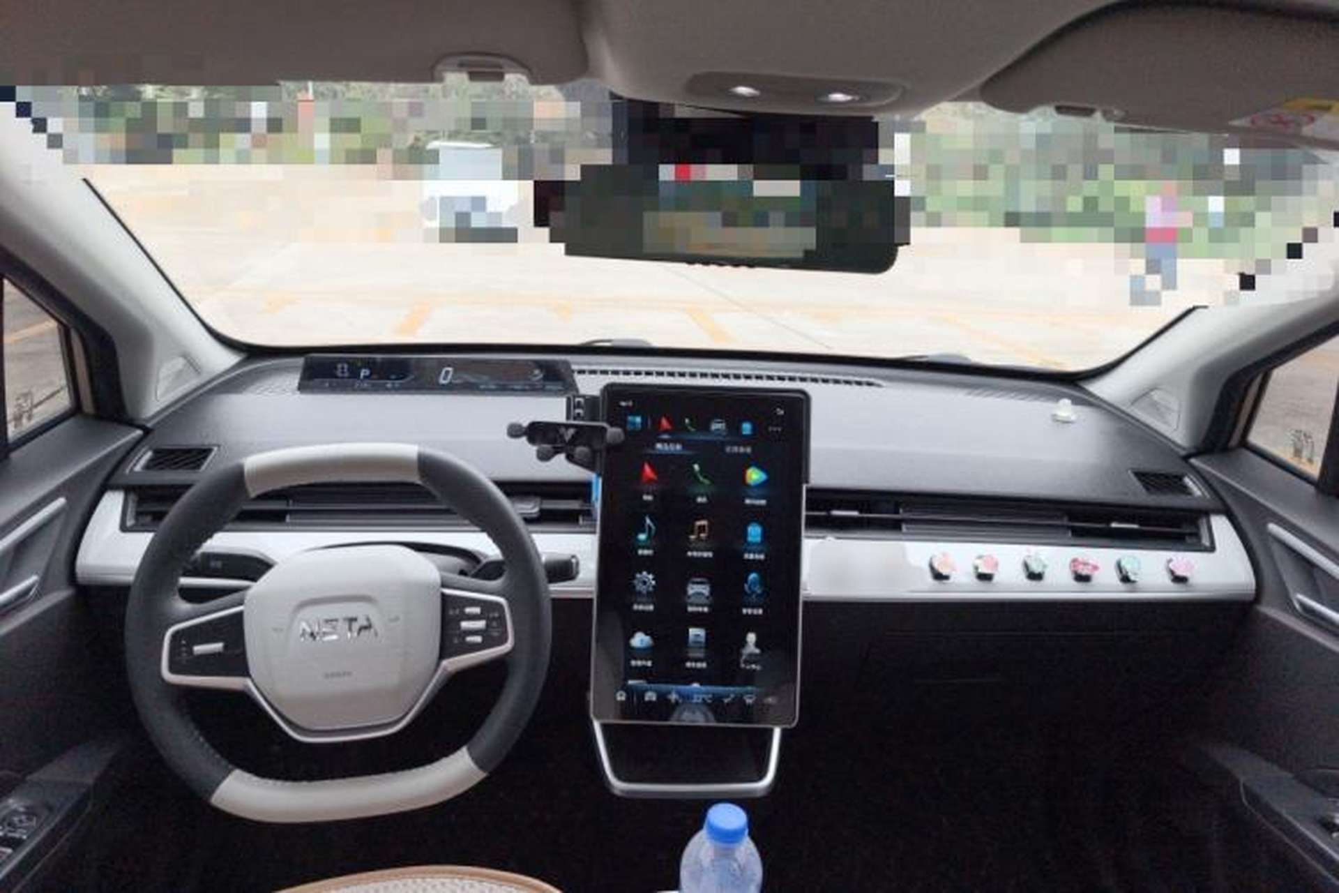 Used NETA AYA 2023 318 Lite Interior 2