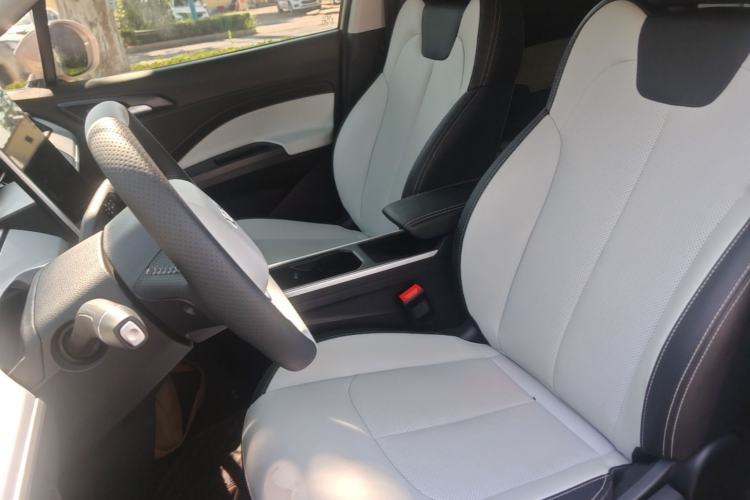 Used NETA AYA 2023 401 Left Front Seat
