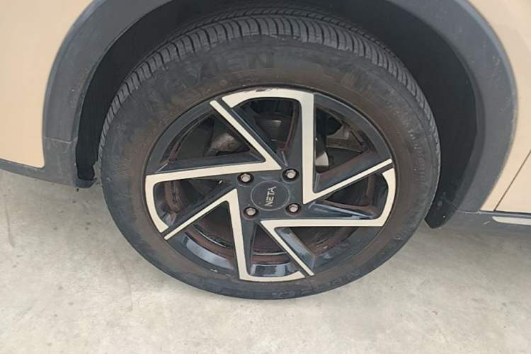 Used NETA AYA 2023 401 Lite Left Front Wheel Hub