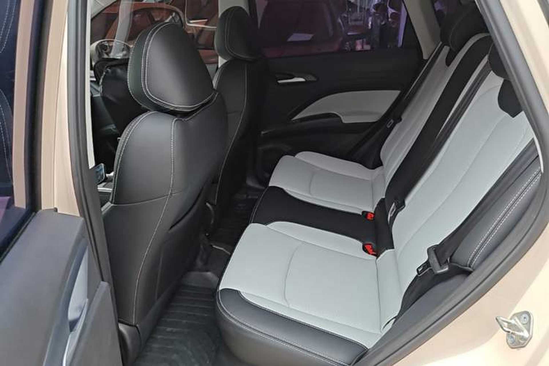 Used NETA AYA 2023 401 Lite Left Rear Seat