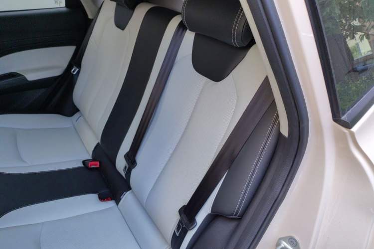 Used NETA AYA 2023 Revised Version 401 Lite Left Rear Seat