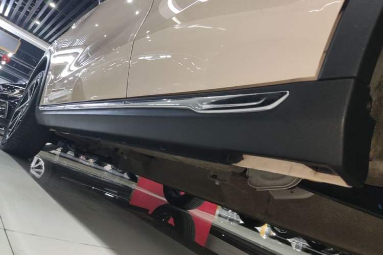 Used NETA AYA 2023 401 Lite Left Side Sill