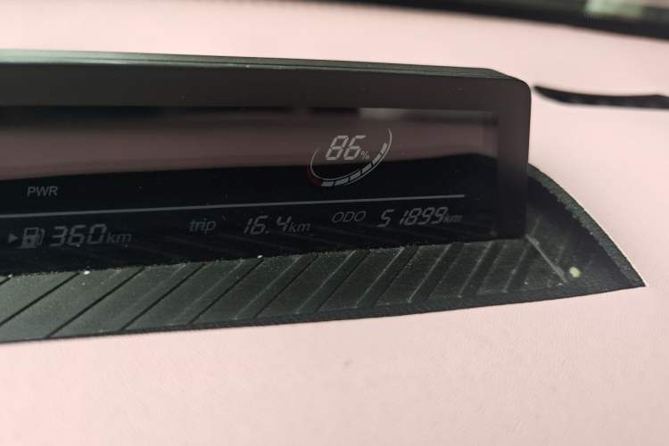 Used NETA AYA 2023 401 Lite Odometer Close Up