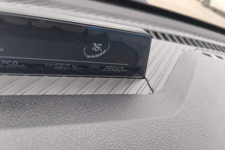 Used NETA AYA 2023 318 Lite Odometer Close Up