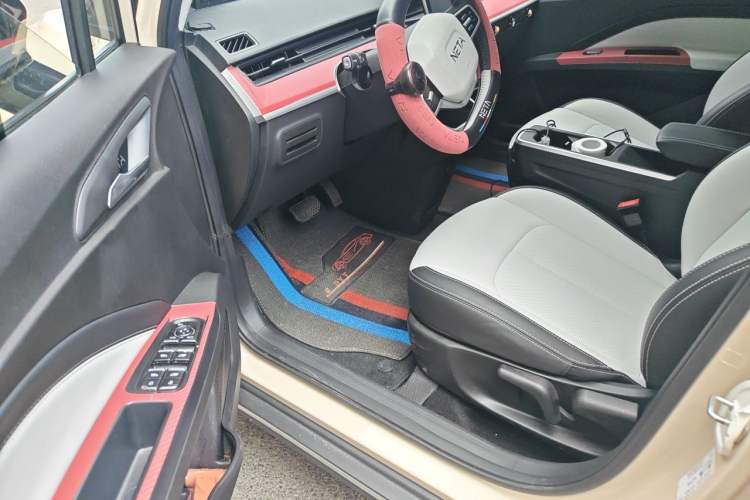 Used NETA AYA 2023 Revised Version 401 Lite Driver Seat