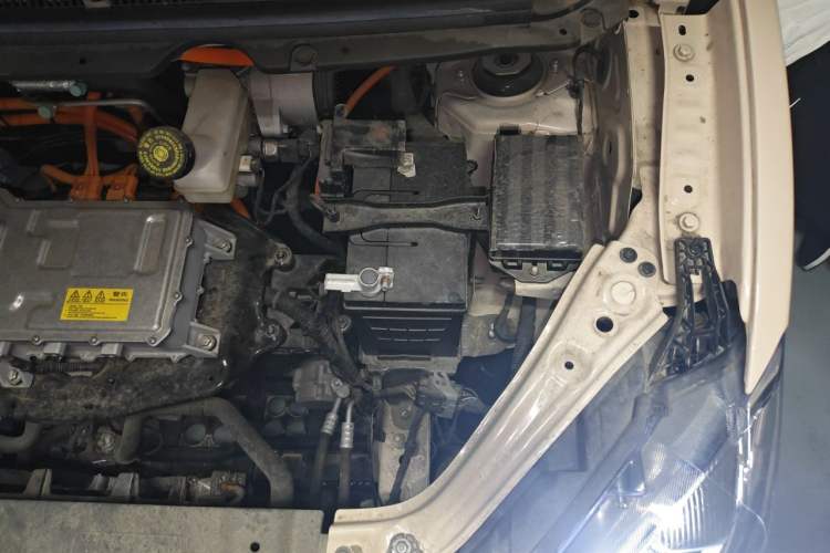 Used NETA AYA 2023 Revised Version 401 Lite Engine Bay Left