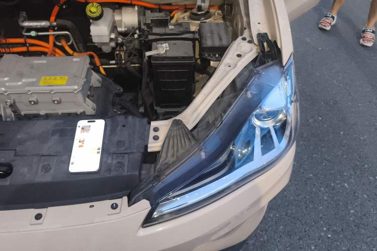 Used NETA AYA 2023 401 Lite Engine Bay Left