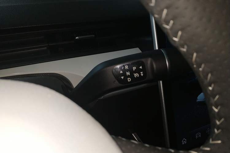 Used NETA AYA 2023 401 Lite Gear Lever