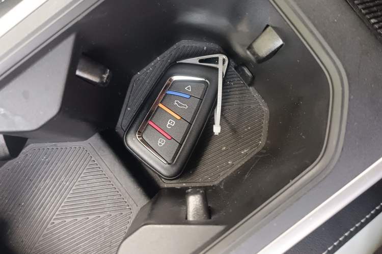 Used NETA AYA 2023 401 Interior 1