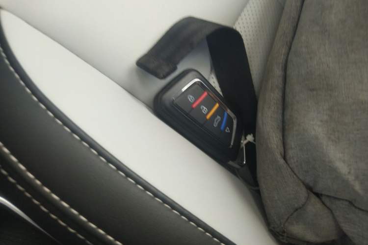 Used NETA AYA 2023 401 Interior 1