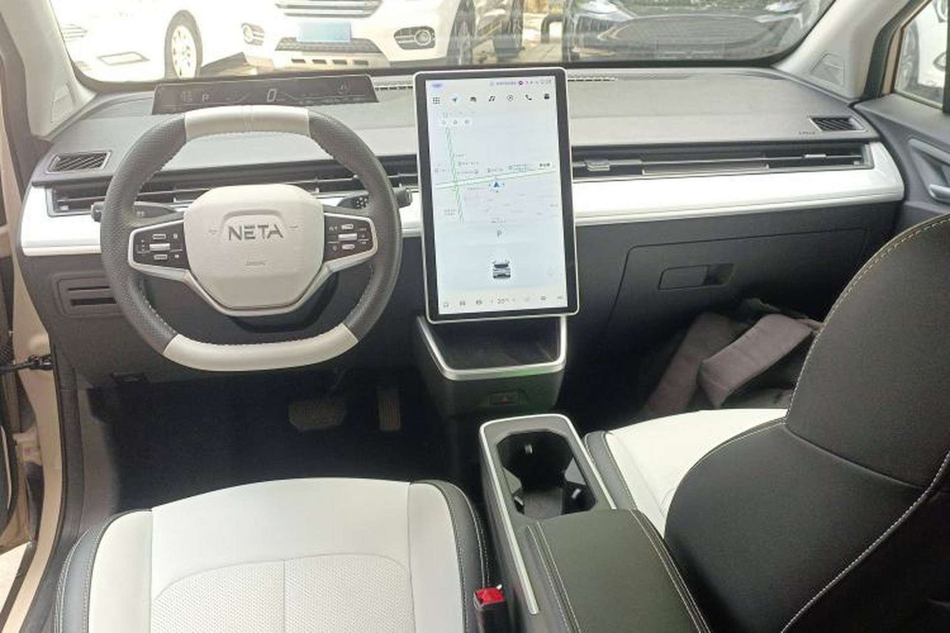Used NETA AYA 2023 401 Interior 2
