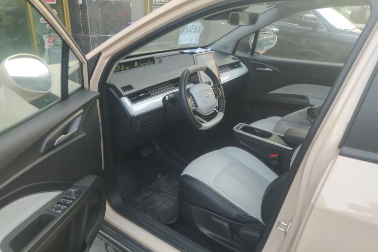 Used NETA AYA 2023 401 Interior 3