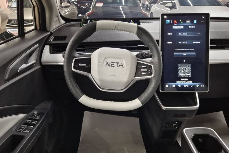 Used NETA AYA 2023 Revised Version 401 Lite Interior 4