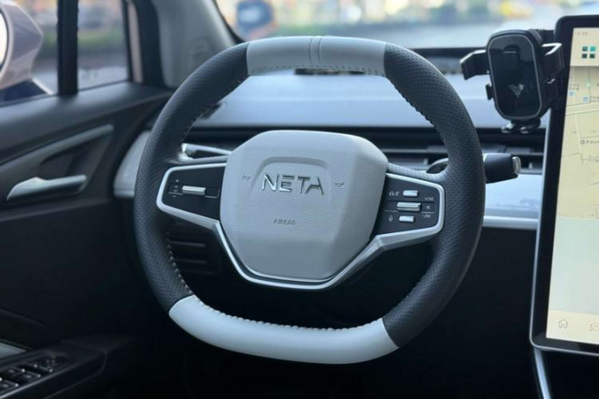 Used NETA AYA 2023 401 Lite Interior 4