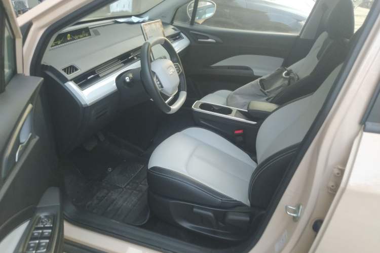 Used NETA AYA 2023 401 Left Front Seat