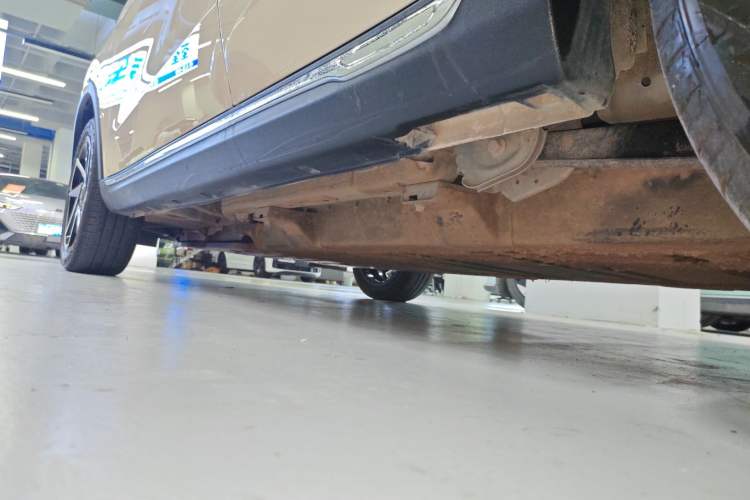 Used NETA AYA 2023 401 Left Side Sill