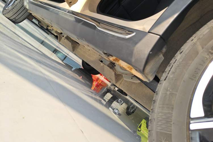 Used NETA AYA 2023 401 Left Side Sill