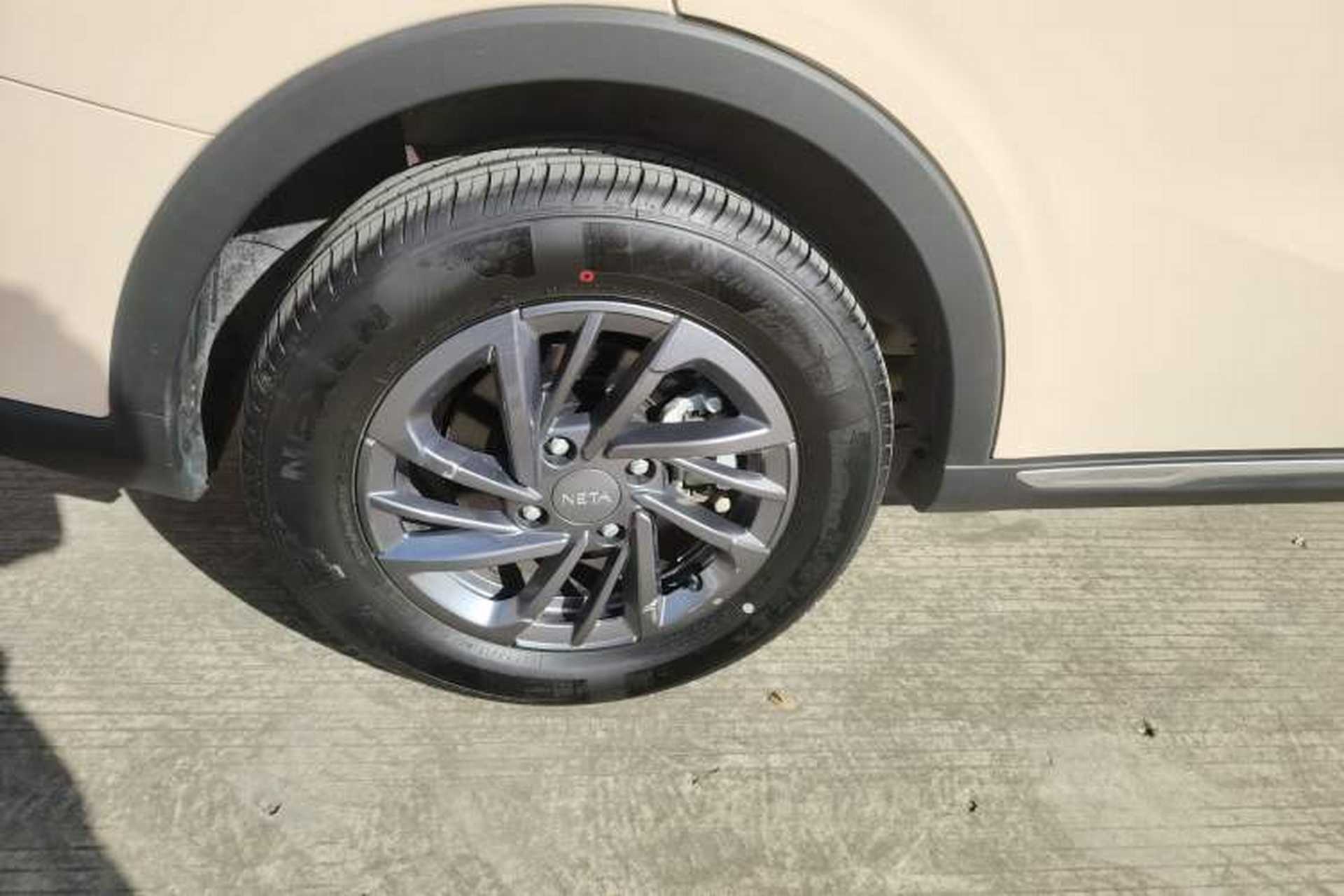 Used NETA AYA 2023 318 Lite Right Rear Wheel Hub