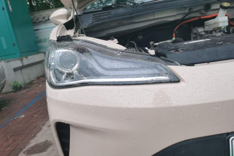 Used NETA AYA 2023 318 Lite Right Front Headlight
