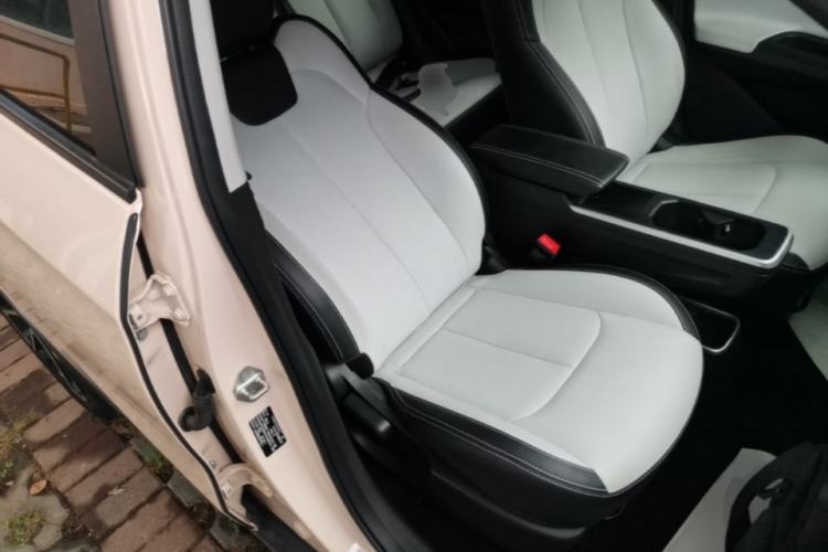 Used NETA AYA 2023 401 Lite Right Front Seat