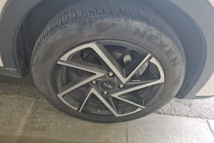 Used NETA AYA 2023 401 Lite Right Front Wheel Hub