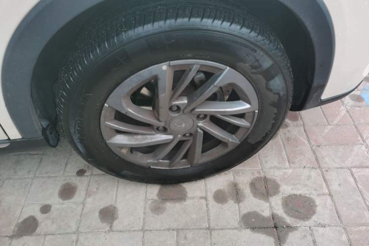 Used NETA AYA 2023 318 Lite Right Front Wheel Hub
