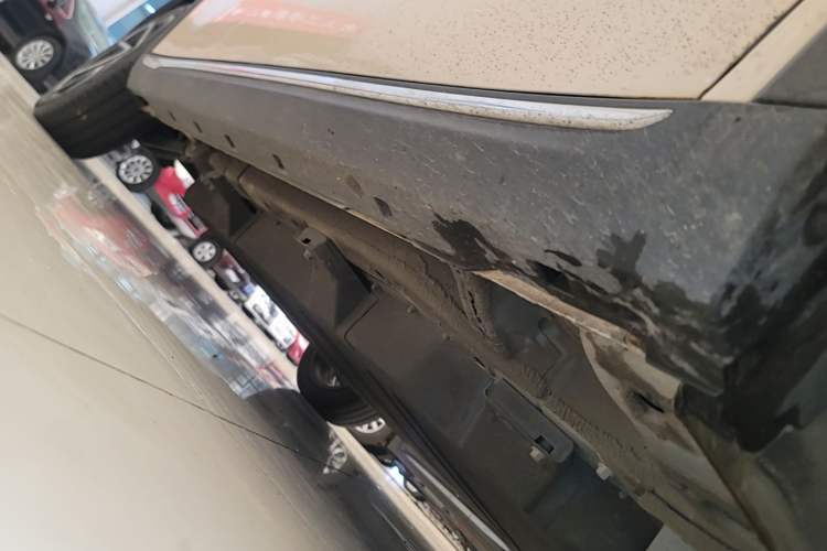 Used NETA AYA 2023 401 Right Side Sill
