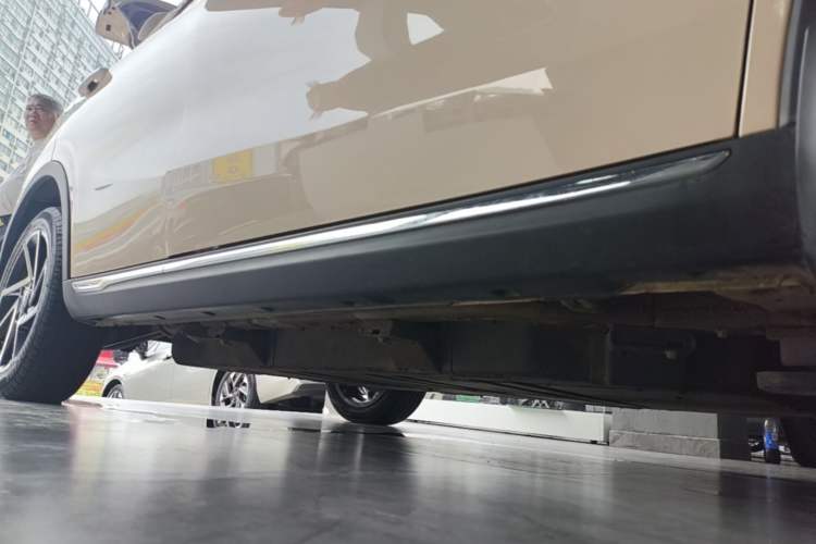 Used NETA AYA 2023 401 Lite Right Side Sill