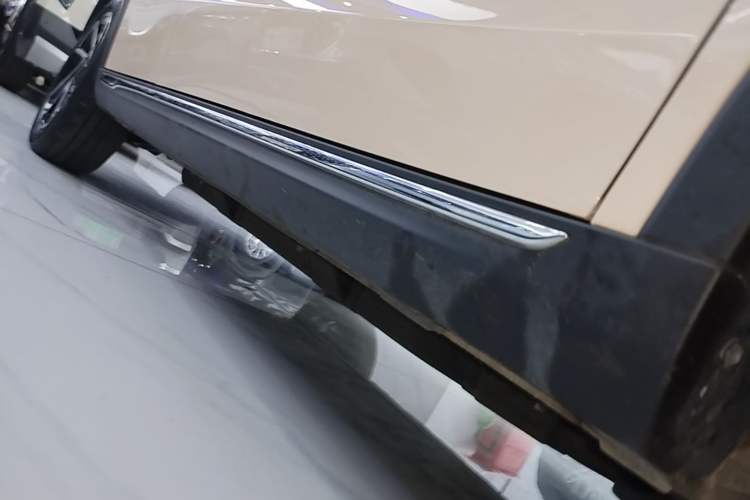 Used NETA AYA 2023 401 Right Side Sill