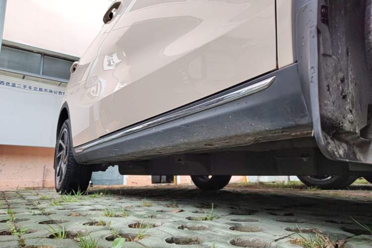 Used NETA AYA 2023 401 Lite Right Side Sill