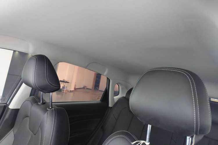 Used NETA AYA 2023 318 Lite Headliner